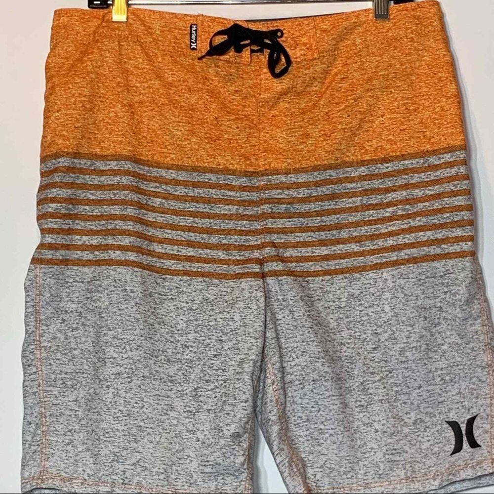 EUC Hurley Board Shorts Swim Trunks Orange and Gray Striped Size 32 - Picture 4 of 6